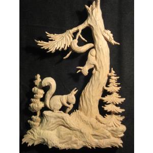 Relievo con scoiattoli